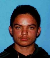 Police Search for Killer of 15-yo girl