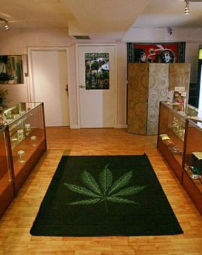 marijuana-dispensary1