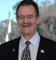 Jim Prola appointed Vice Mayor; Diana Souza, Chief Whiner 